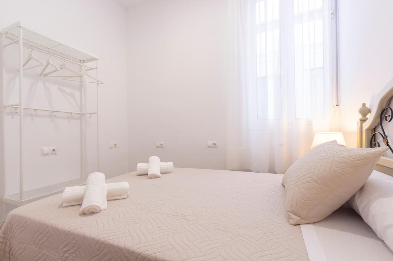 Apartamento Buganvilla Malaga Exterior photo